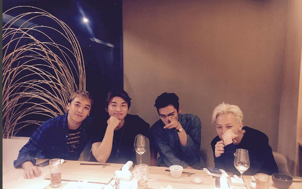 BIGBANGの食事会！「皆んなでお寿司食べました」