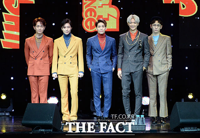 カムバックSHINee、振り付けが完成するまでの苦労を明かす