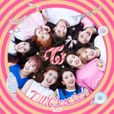 TWICE、新曲「TT」発売と同時にチャート席巻！アルバム通算3作ともヒット達成！