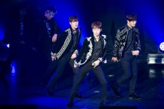 Double S 301、東京ファイナル公演で2016年ツアーを締めくくる「また来年も！」