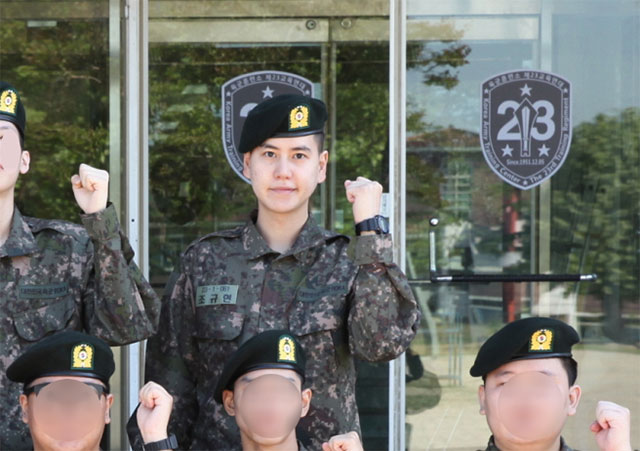 “入隊中” SJ キュヒョン、訓練所写真が公開！
