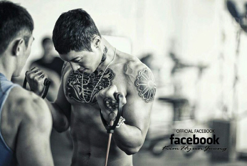 キム ヒョンジュン ジャケ写ビハインドショットを公開 記事詳細 Infoseekニュース