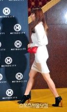 [SSphoto] 4Minute ナム・ジヒョン、セクシーな脚線美！