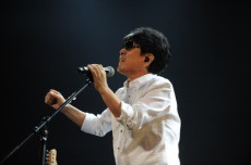 チョー・ヨンピル、15年ぶりに日本コンサート「嬉しい！ファンにありがたい」