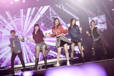 SUPER JUNIOR＆EXO＆f(x)ら、韓中で年末年始の歌謡舞台を飾る！