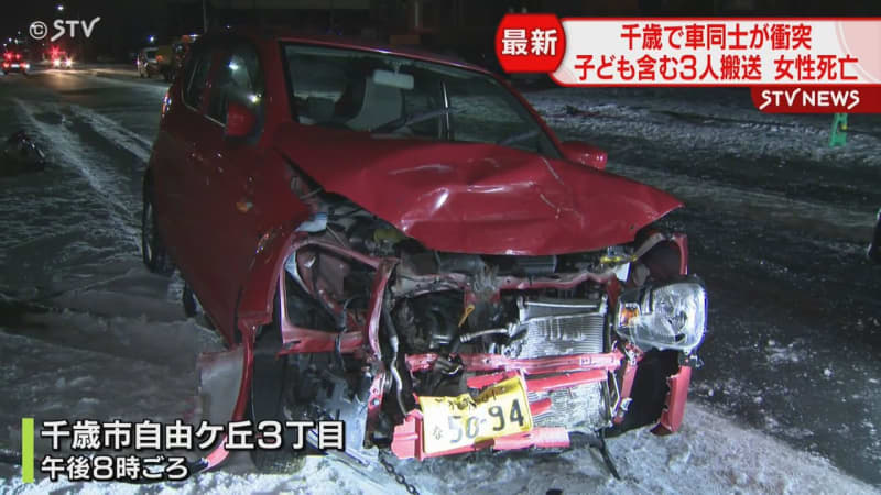 乗用車と軽乗用車が衝突　軽運転の女性（72）が死亡　乗用車には小学生２人　北海道・千歳市