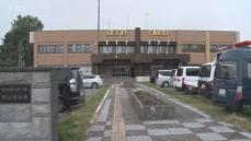 「寒さで体が動かない」日本人男性が登山中に遭難 スノーモービルで救助 北海道長沼町