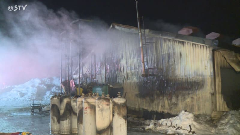 約300匹飼育 豚舎1棟が燃え…豚取り残される 北海道留寿都村