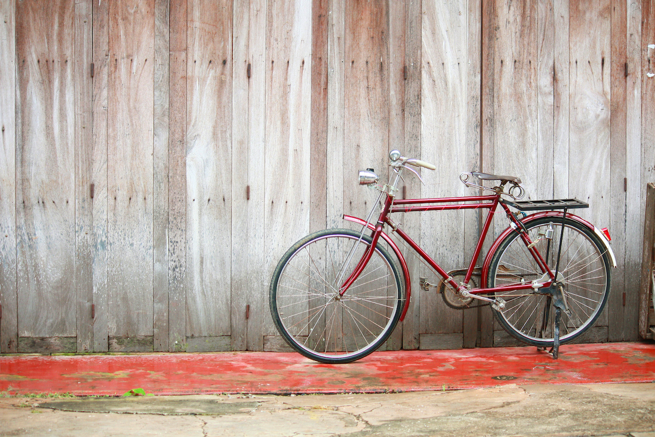 ５月５日は自転車の日！最初は馬車の代用品でペダルがなかった「自転車」の歴史