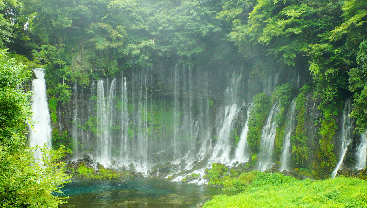 【涼を呼ぶ夏の絶景】東海地域の美しい滝５選