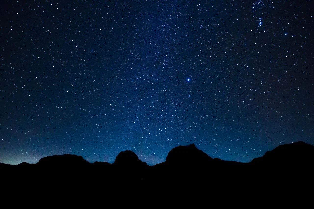【ペルセウス座流星群】８年ぶりの絶好機！特別な夜の星空観察ツアーはいかが？