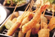 大阪「新世界 串カツ いっとく 総本店」移転オープン！ 肉・野菜・海鮮など44種以上の串カツを味わえる