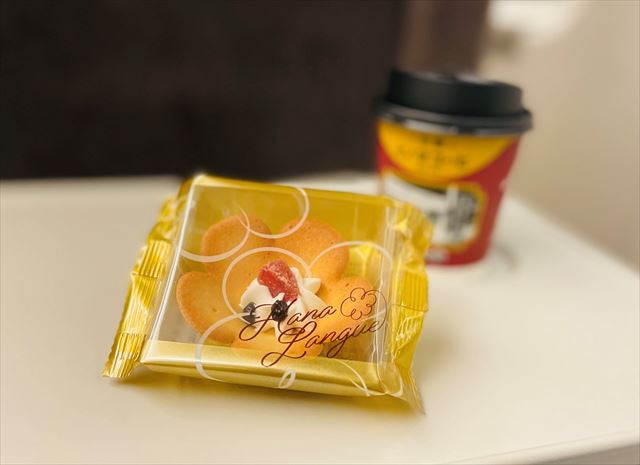 【11月限定】東海道新幹線のぞみ・ひかり グリーン車でのコーヒー注文で「大阪花ラング」プレゼント