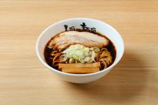 大阪の人気ラーメン店「人類みな麺類」がJR名古屋駅の“幻の1番線”にオープン！