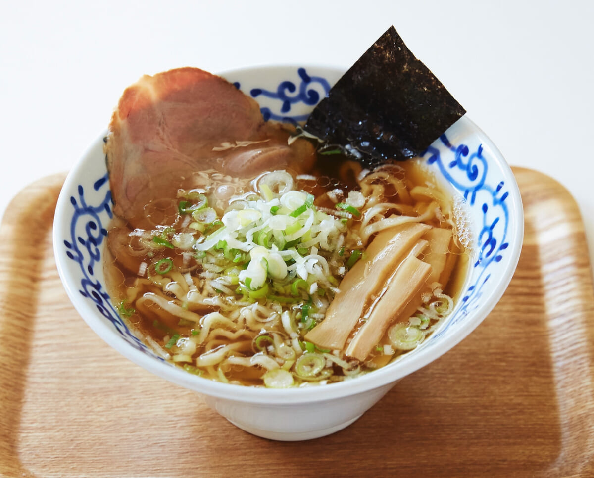 【大阪・西梅田】関西初登場！九州極上醤油ラーメン・支那そば月やの 支那そばが「豚そば月や西梅田店」に登場