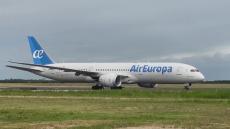 「エア・ヨーロッパ」社の旅客機が乱気流で緊急着陸　40人負傷