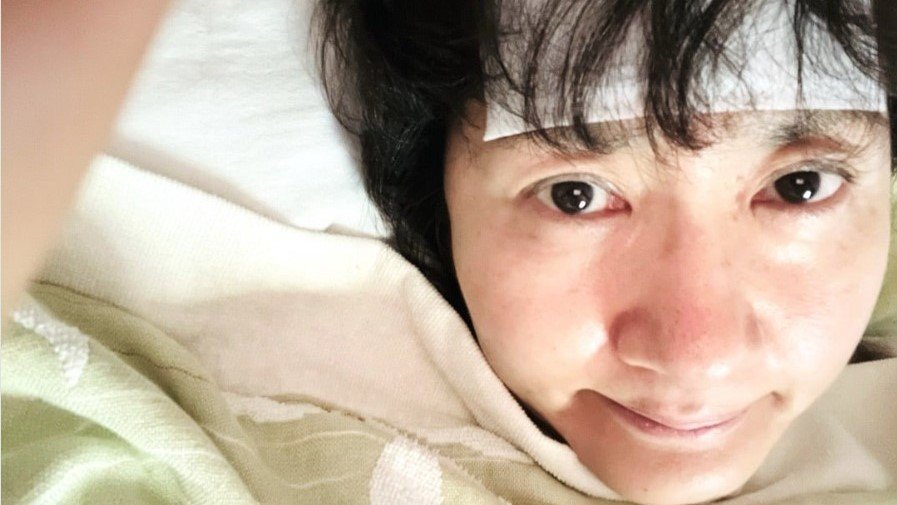 【がん闘病】古村比呂さん　体温37度と頭痛と軽い船酔いのムカムカ感　きょうは23回目の抗がん剤治療　ブログの最後に「笑顔の絵文字」