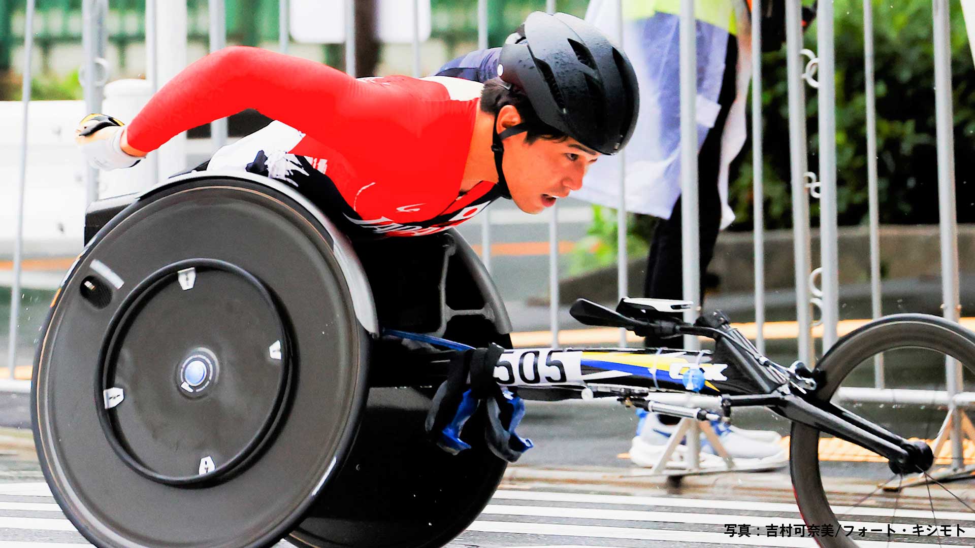 車いすマラソン 鈴木朋樹が銅メダル！日本男子4大会ぶり表彰台の快挙、初出場の吉田竜太も8位入賞【パリパラリンピック】