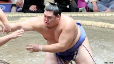 大関昇進狙う大の里、6戦全勝で単独首位キープ！元大関・正代を圧倒、琴櫻＆霧島が1敗守る【大相撲秋場所】