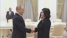 プーチン大統領と北朝鮮外相が会談　金正恩総書記への挨拶を伝達