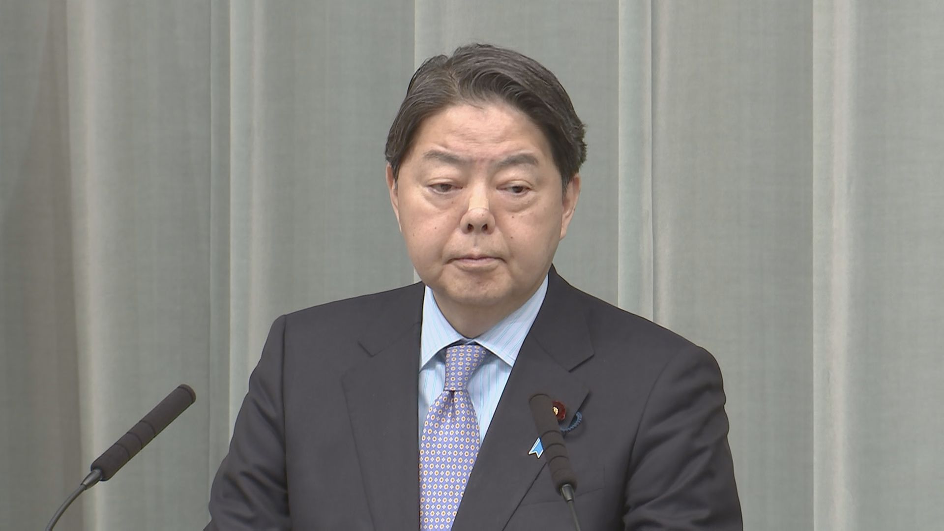 鳥取での総理車列事故　林官房長官「このような事故が発生しないよう努める」　総理の日程には影響なし