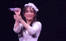 【浜崎あゆみ】　アジアツアー「ステージ」動画に反響　「中国公演の盛り上がり、あゆの偉大さを改めて実感したよー！」　ファンに全力スマイル