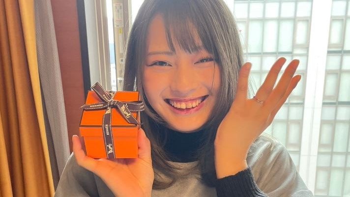 【大石エリ】再婚を報告「苗字3つ持ててハッピーでした！」今年最後の “吉日” に婚姻届