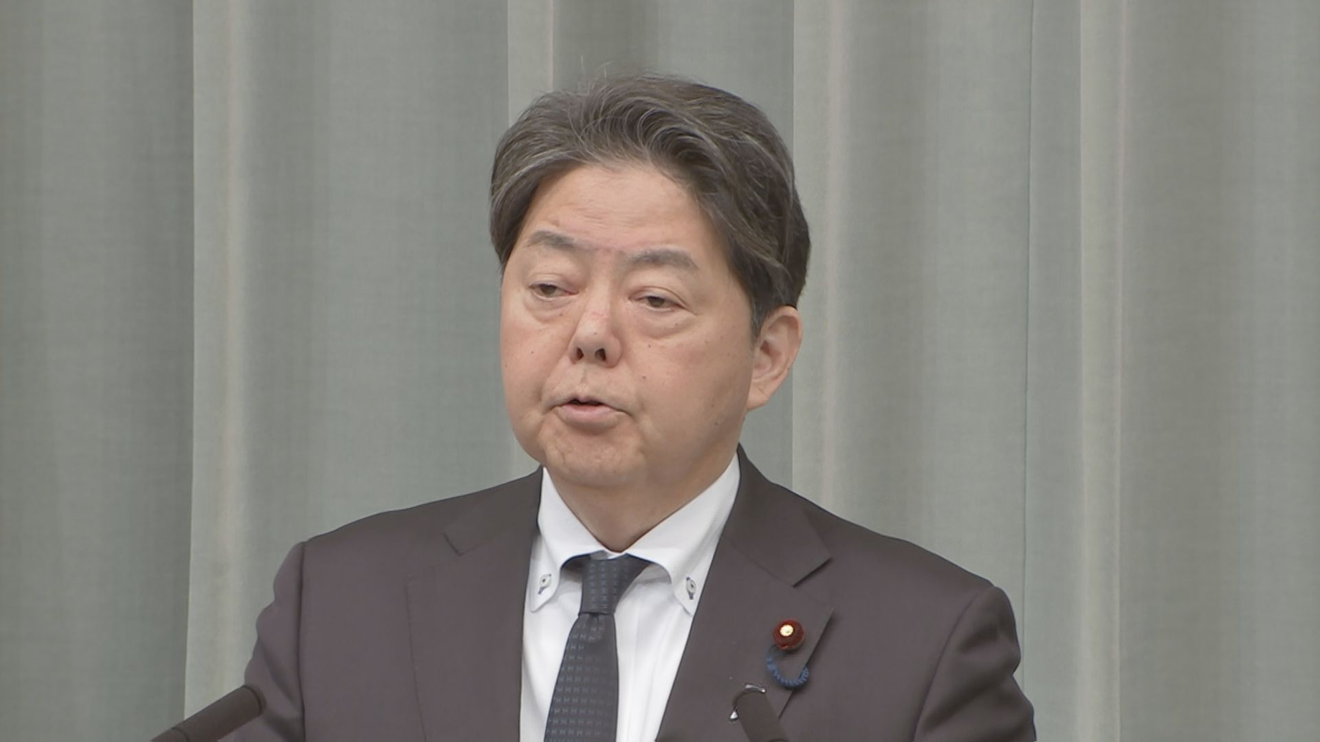 林官房長官　6日の北朝鮮の弾道ミサイルは「固体燃料式の中距離弾道ミサイル」 極超音速かどうかは「分析中」