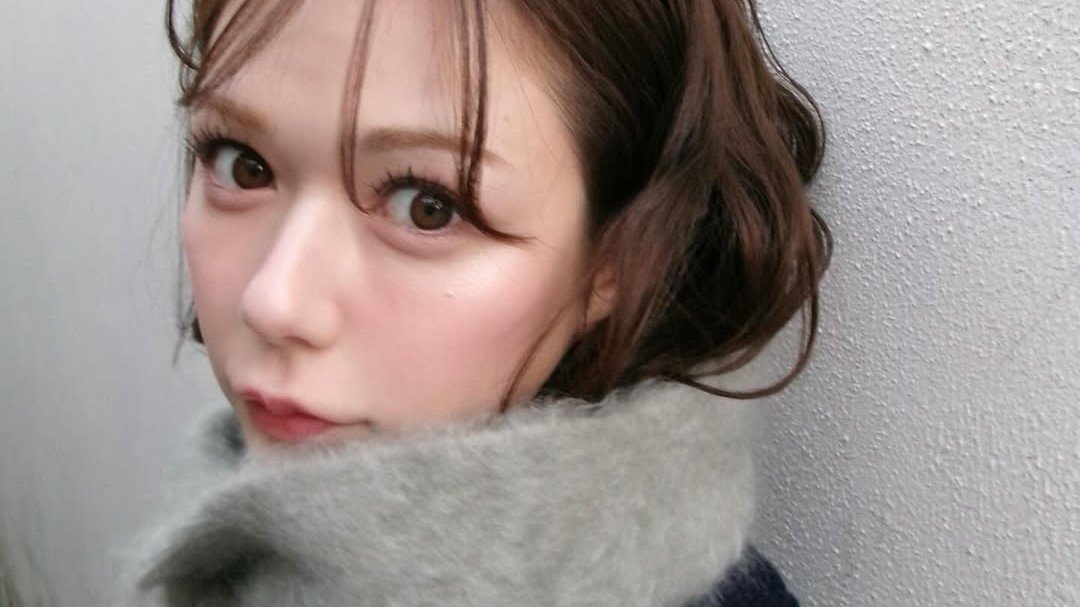 【村重杏奈】極寒に「マフラーしてアウター忘れる」照れ隠しの振り返りにフォロワーがエール　”毎日見ないと寂しい”