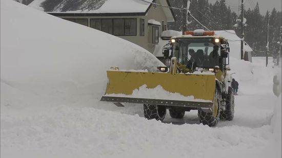 記録的大雪　災害救助法の適用対象地域を拡大　県内6市町に（2月11日現在）《新潟》