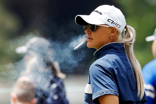 英女子ゴルファーのくわえタバコ姿に大反響　SNSフォロワー7万増に驚き「私はとても健康な人間よ」