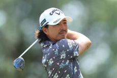 日本のゴルフファン歓喜の3ショットが実現、石川遼＆松山英樹が並んだ1枚「石川プロは短パン」