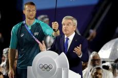 IOCバッハ会長、雨中の開会式で8分間の熱烈スピーチ「いよいよこの瞬間が…パリ2024へようこそ」