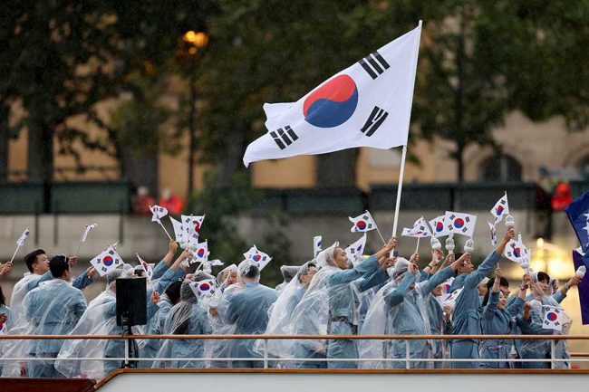 パリ五輪開会式、「韓国」を誤って「北朝鮮」と紹介　まさかのミスに韓国メディア激怒「お話にならない」「でたらめ」