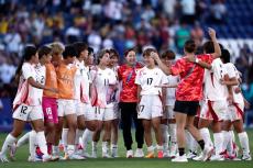 日本の劇的逆転ゴールに茫然自失、一瞬映ったブラジル女子が話題「絶望のどん底」「無理もない」