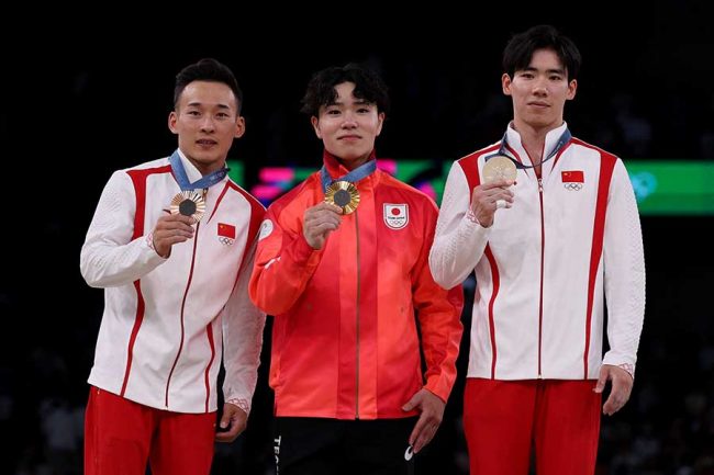 「日本の金メダルは悔しいけど…」　体操20歳・岡慎之助に敗れた中国脱帽「ケチのつけようない」