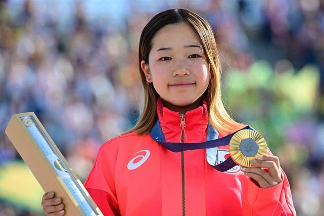 まだ中3の夏休み中、14歳のスケボー金メダル吉沢恋が帰国→東京で立った場所に驚き「ええ!?」「五輪終わったばっかりやのに…」