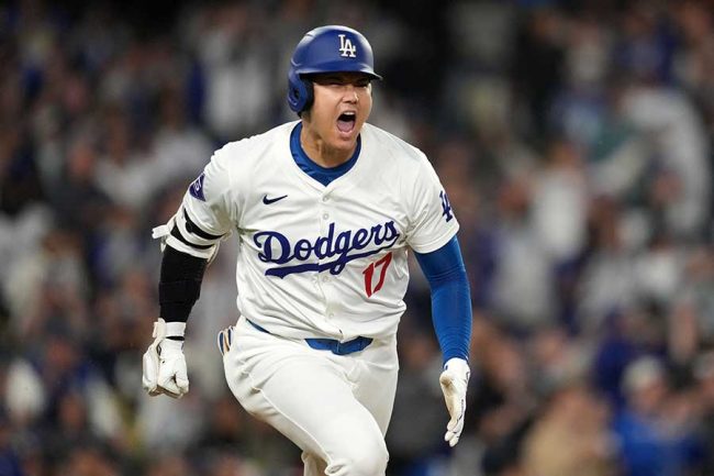 大谷翔平は衝撃の“リーグ11冠”　断トツのHR＆打点以外にも…OPS1.036、WAR9.2など快記録続々