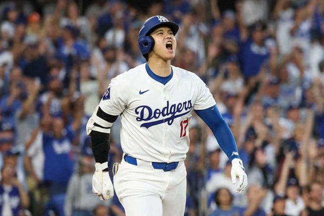 大谷翔平「ただただ楽しい」　PS初出場で1号同点3ラン、初戦白星に貢献　明日ダルビッシュと対戦「良い打席を送りたい」