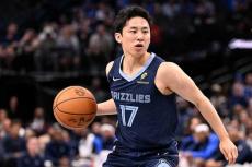 河村勇輝のパスから米実況が絶叫「Ohhhh！」　NBAでのアリウープに日本人は既視感「めっちゃ見たやつ」