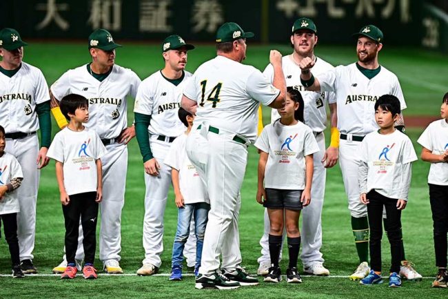 日本人の行動に野球豪州代表が感涙「最高だ！」　中学生に脱帽し…おもてなしが「素晴らしい」