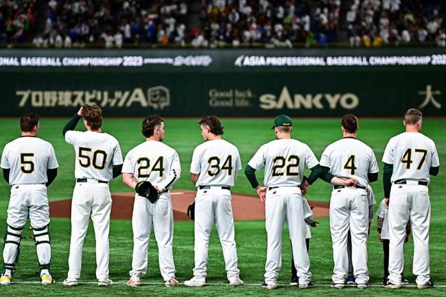 日本の公園で野球少年から豪快本塁打「うわー！」　来日した豪州選手が神対応「子供の笑顔が…」