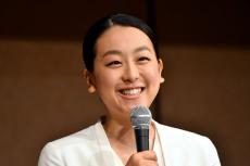 日本女子フィギュア界の“伝説トリオ”の揃い踏み実現　ネット騒然「夢のよう」「凄いメンバー」