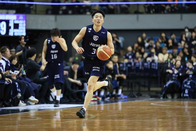 「M-1王者と同じ額！」　同僚も愕然、Bリーグ23歳に渡された桁違いの賞金にX仰天「太っ腹すぎ」