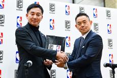 Bリーグ、NBAと世界初の戦略的提携　次のNBA選手誕生へ若手選抜を米国派遣、河村勇輝「心からわくわく」