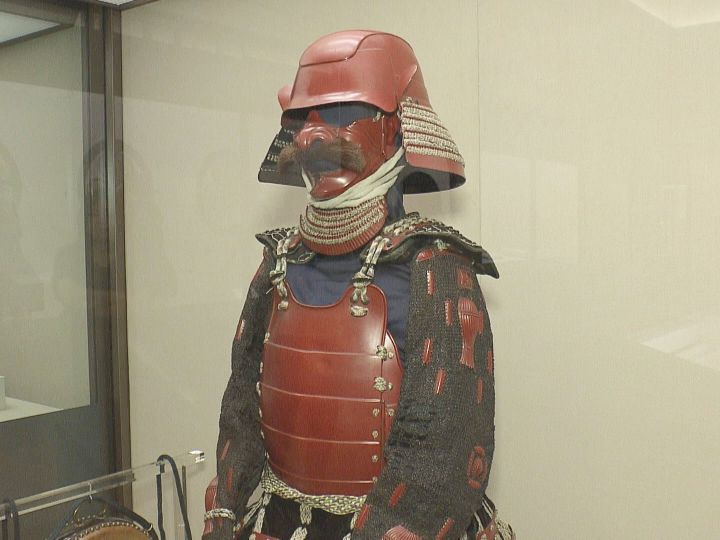 兜や鎧など80点超…尾張徳川家に伝わる武具などの特別展 名古屋の徳川美術館で始まる 9/16まで