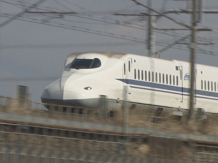 お盆はさらに遅れ拡大…東海道新幹線は一部区間で速度落とし運転で遅れ 南海トラフ「巨大地震注意」受け