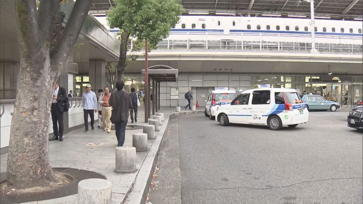 60代位の男性が首を包丁で切られケガ 自称・占い師の65歳男を殺人未遂の疑いで緊急逮捕 容疑を否認