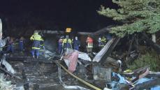 火事で木造住宅全焼し住人の70代夫婦がヤケド 隣接する2棟全焼するなど付近の住宅や倉庫計7棟に延焼 三重