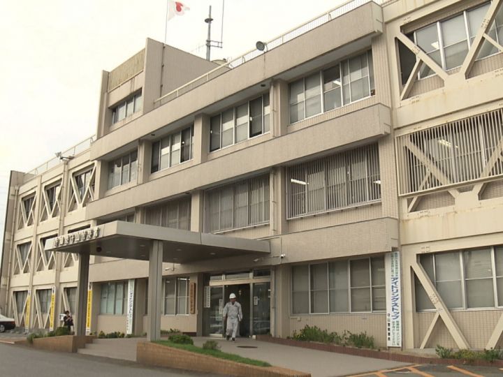 バールを手に「3千円くれ」と脅す…恐喝未遂の疑いで15歳男子中学生を逮捕 「一緒にいただけ」と容疑否認